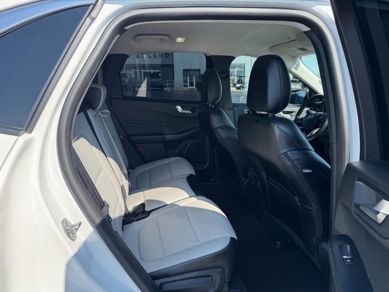 Used 2024 Ford Escape SE FWD image 10