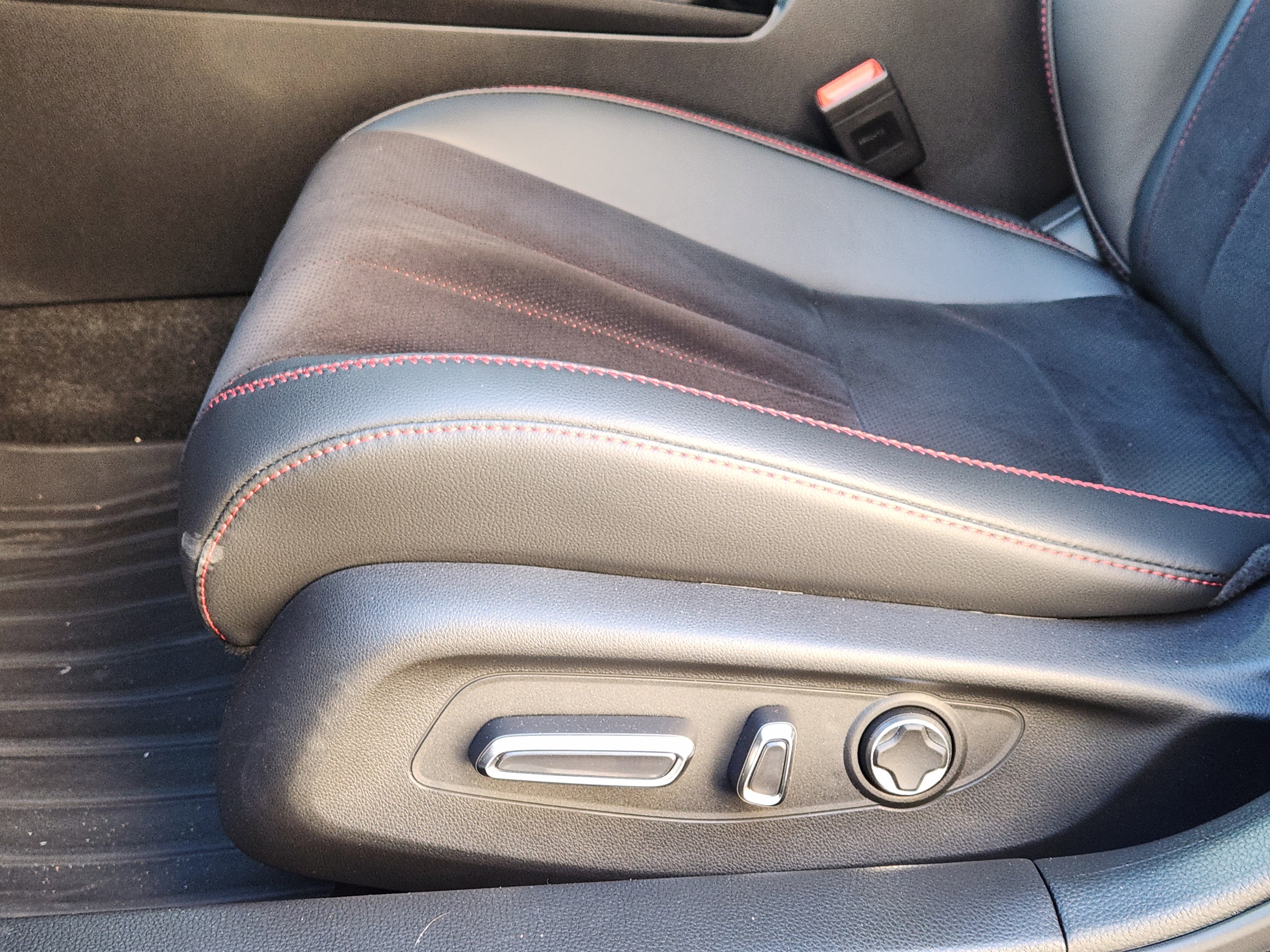 Used 2025 Acura Integra Type S image 28