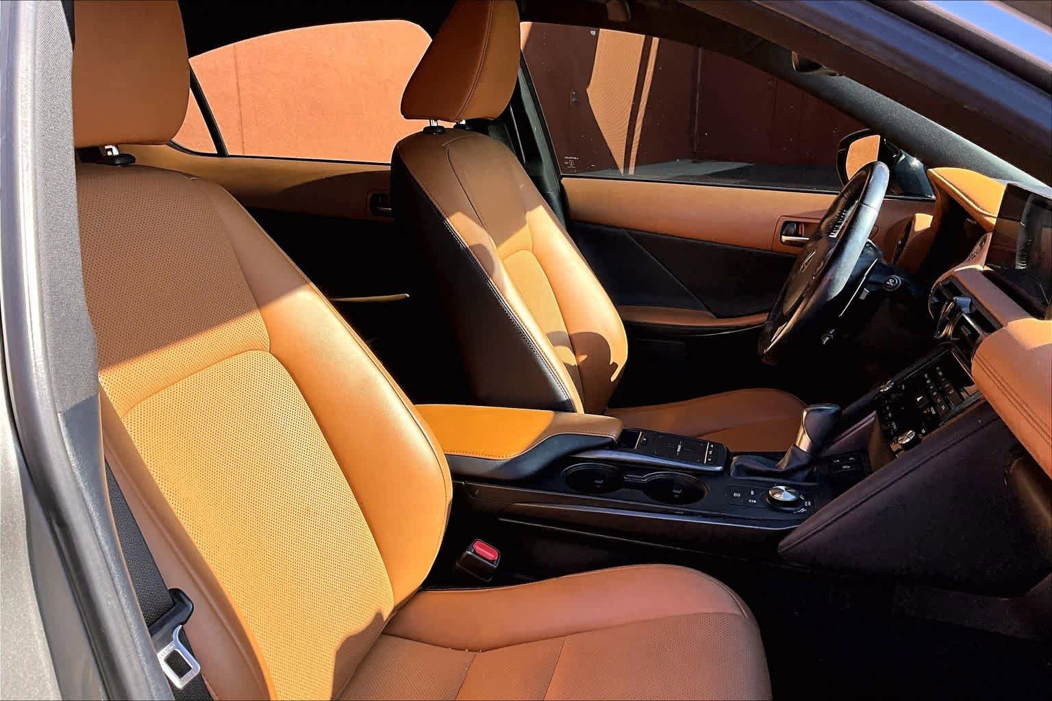 Used 2023 Lexus IS 300 w/ Premium Package image 8