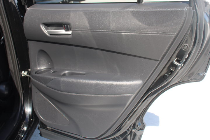 Certified 2023 Toyota Corolla Cross XLE w/ Convenience Package FWD image 18