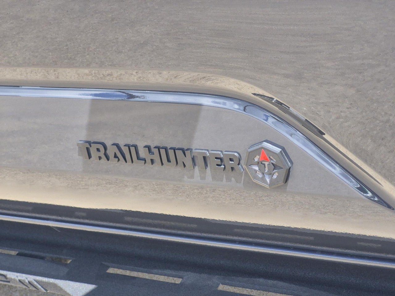 Used 2025 Toyota 4Runner Trailhunter AWD/4WD image 9