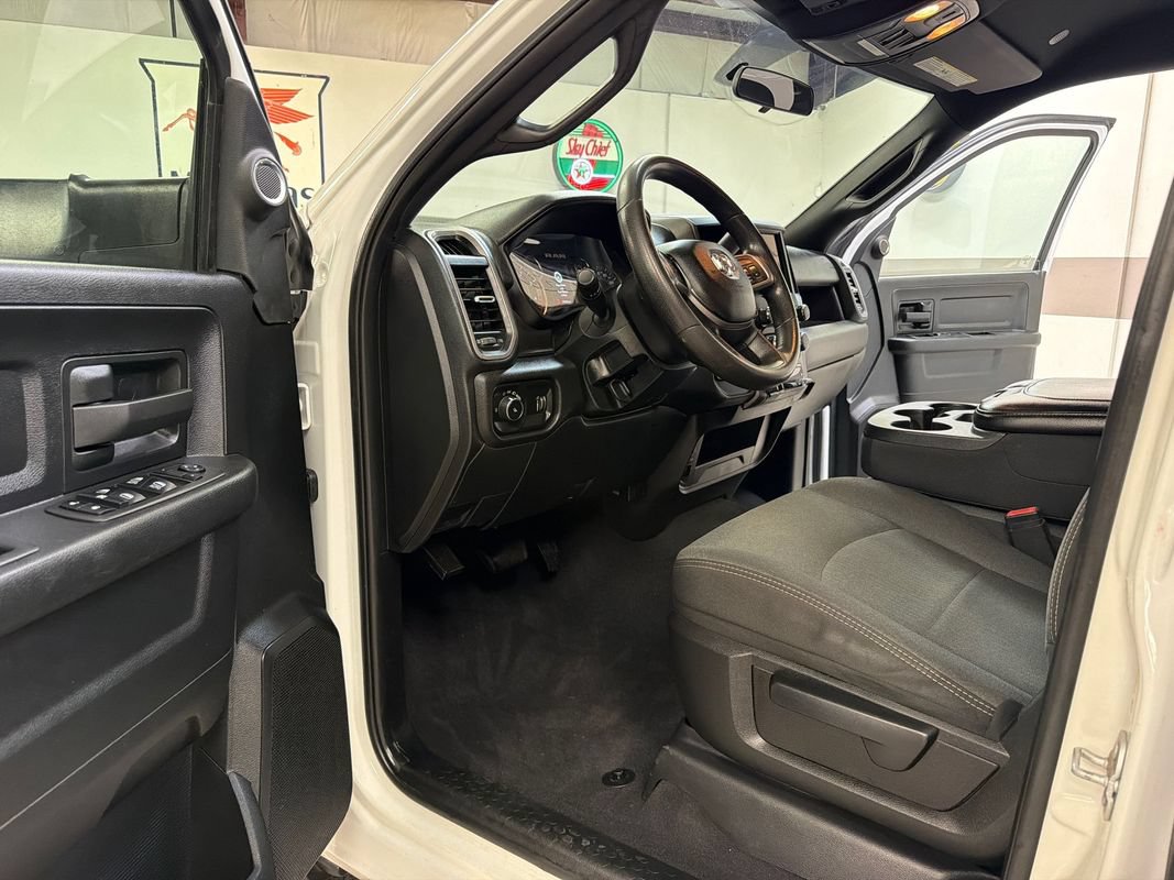Used 2021 RAM 3500 Tradesman AWD/4WD image 25