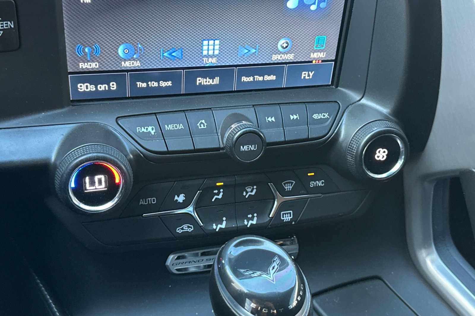 Used 2019 Chevrolet Corvette Grand Sport w/ Carbon Flash Badge Package image 27