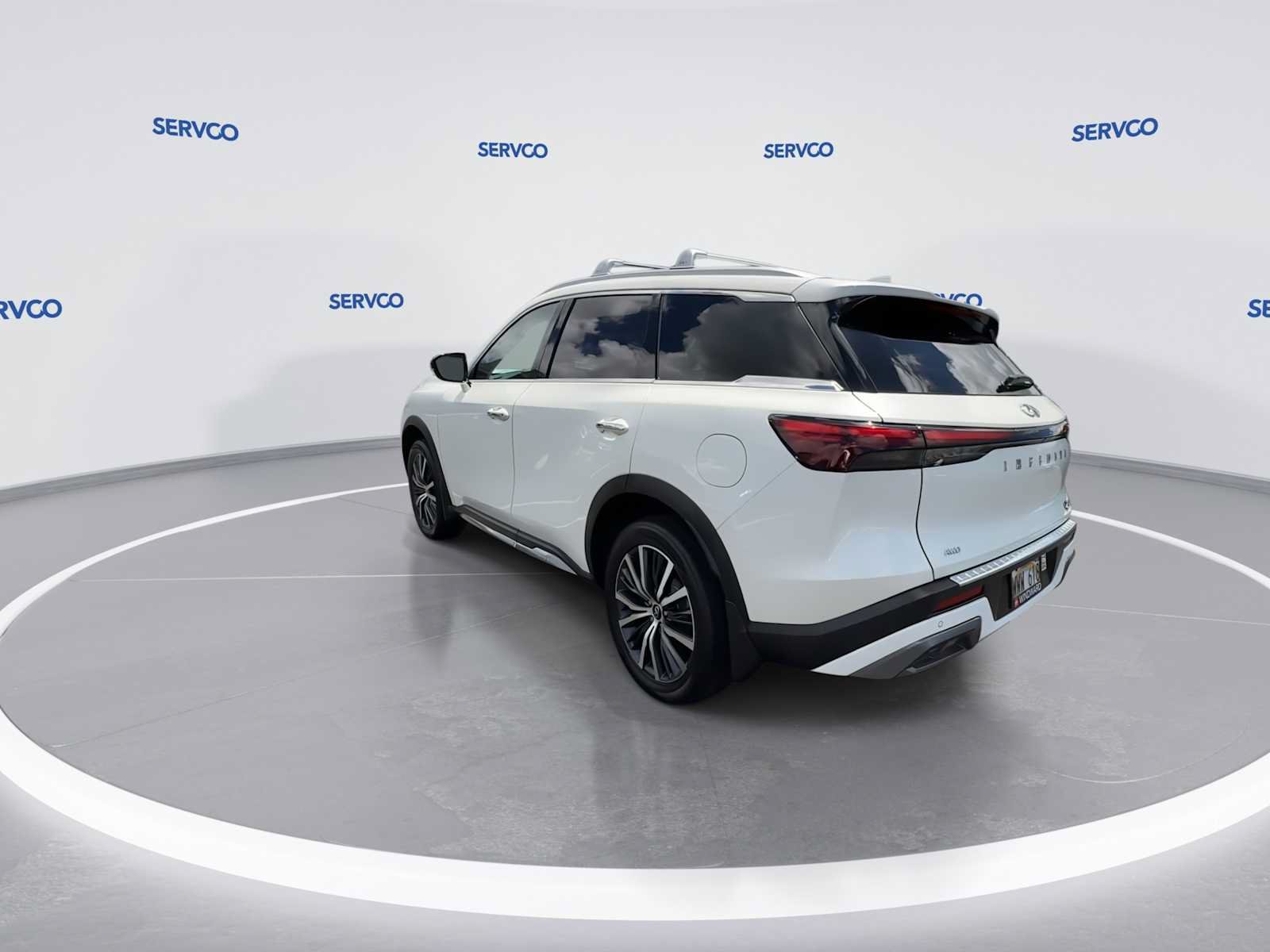Used 2023 INFINITI QX60 Sensory w/ Vision Package AWD/4WD image 6