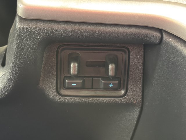 Certified 2025 Ford Expedition Active RWD image 9