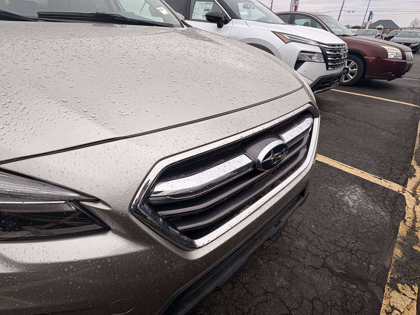 Used 2019 Subaru Outback 2.5i Limited w/ Protection Package #1 image 9