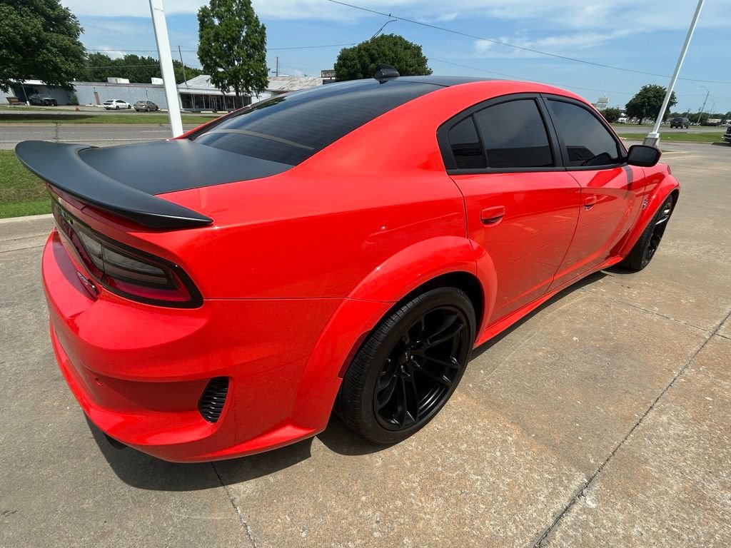 Used 2022 Dodge Charger SRT Hellcat w/ Carbon/Suede Interior Package RWD image 45