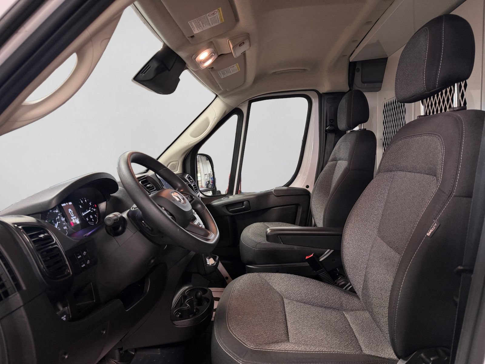Used 2023 RAM ProMaster 2500 w/ Interior LED Lighting Group FWD image 15