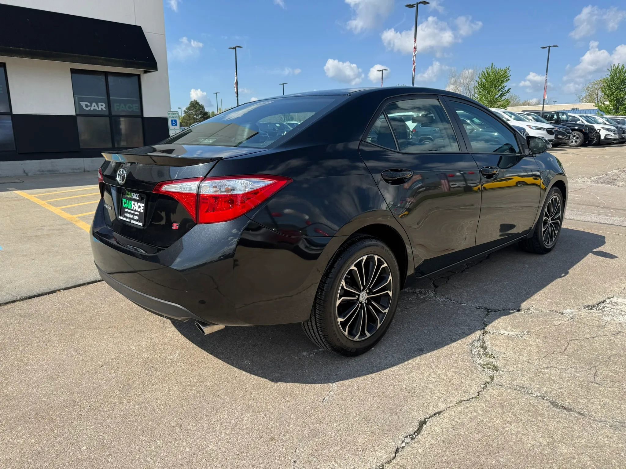 Used 2015 Toyota Corolla S FWD image 14