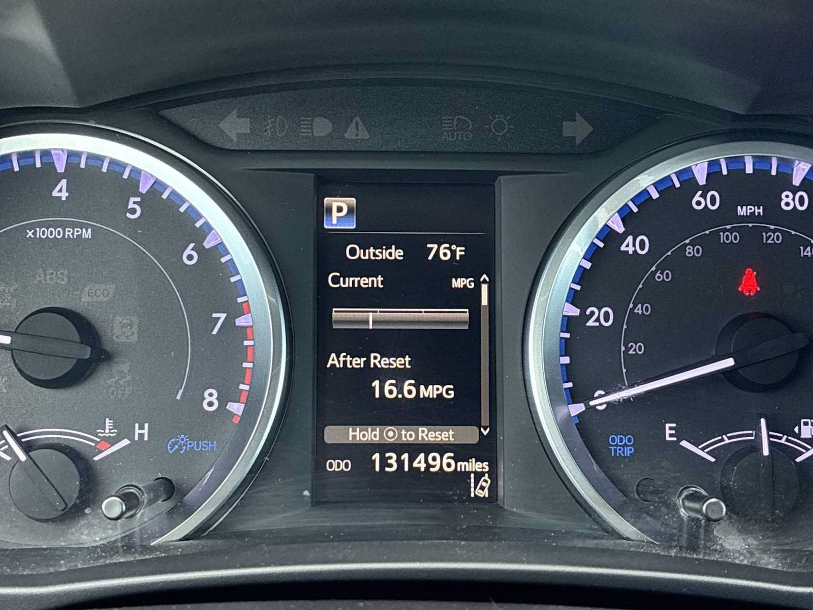 Used 2019 Toyota Highlander LE AWD/4WD image 10