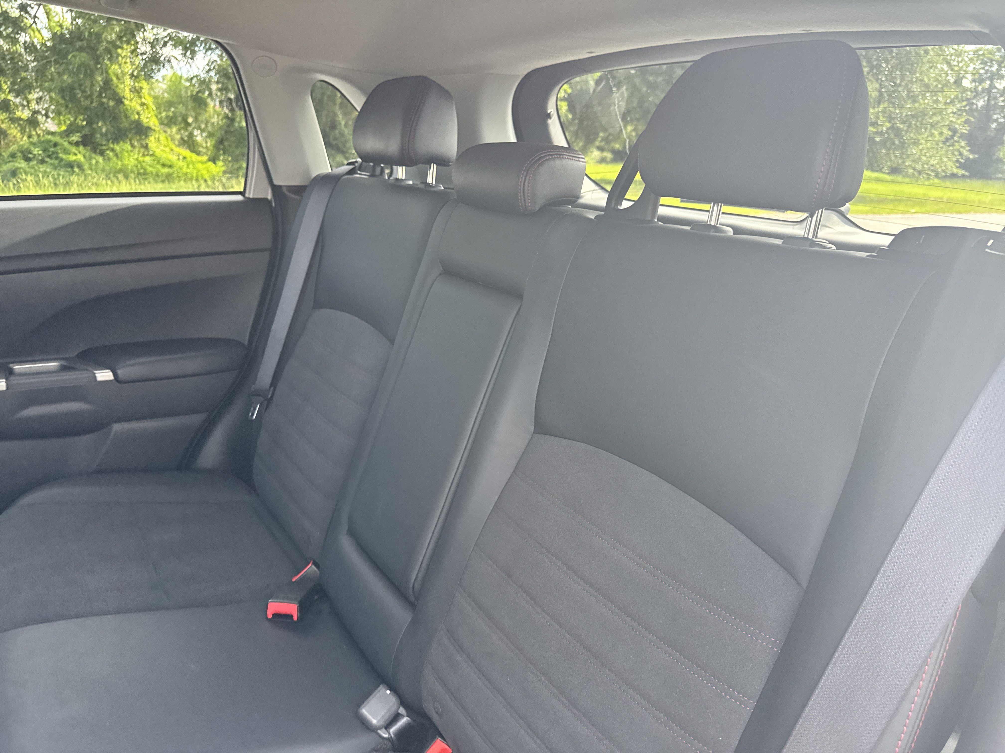 Used 2025 Mitsubishi Outlander Sport ES AWD/4WD image 24