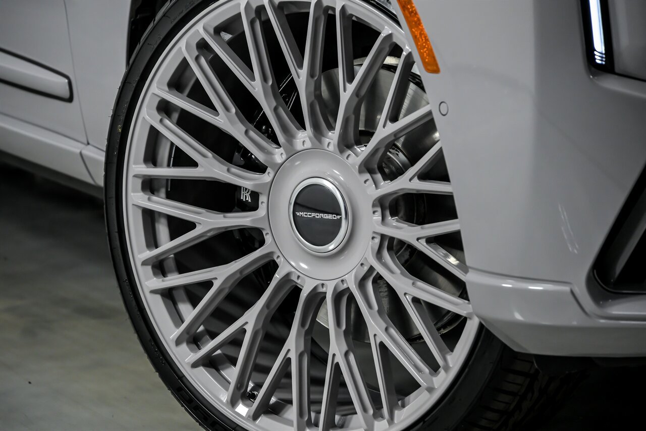 Used 2025 Rolls-Royce Cullinan image 4