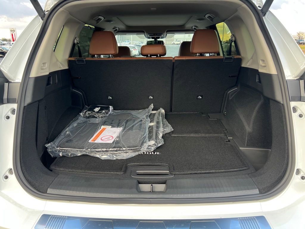 New 2026 Nissan Rogue Platinum w/ Platinum Premium Package image 35