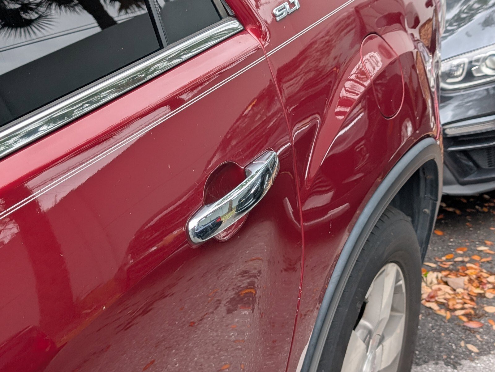 Used 2011 GMC Acadia SLT image 8