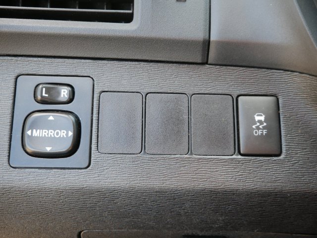 Used 2015 Toyota Venza LE FWD image 15