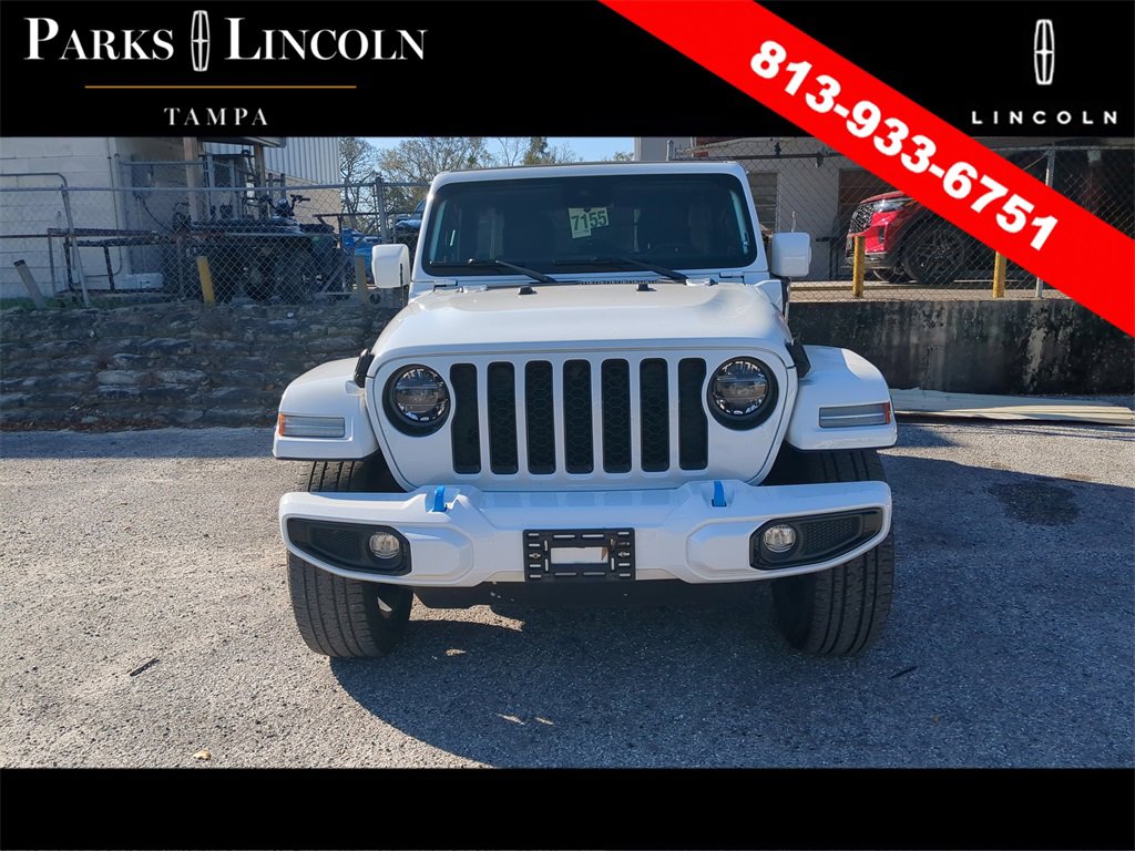 Used 2021 Jeep Wrangler Unlimited Sahara image 2