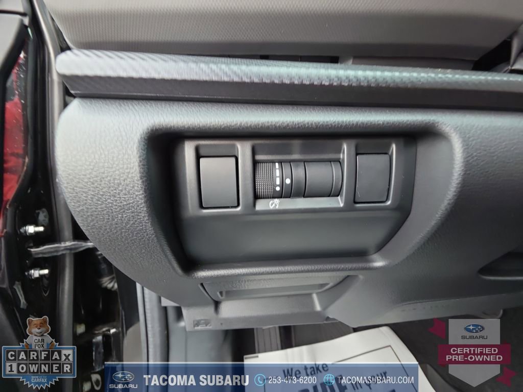 Certified 2025 Subaru Crosstrek 2.5i Limited w/ Crosstrek Mirror Package image 24