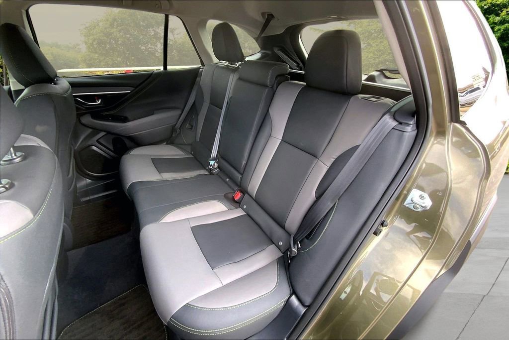 Certified 2025 Subaru Outback Onyx Edition image 21