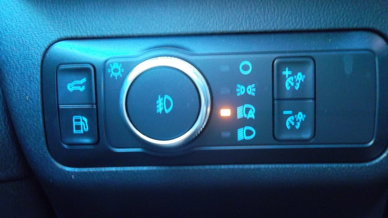 Used 2022 Ford Escape Titanium image 15