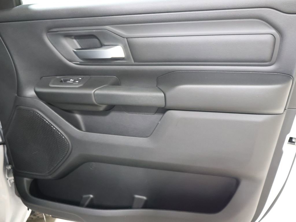 New 2026 RAM 1500 Tradesman AWD/4WD image 16