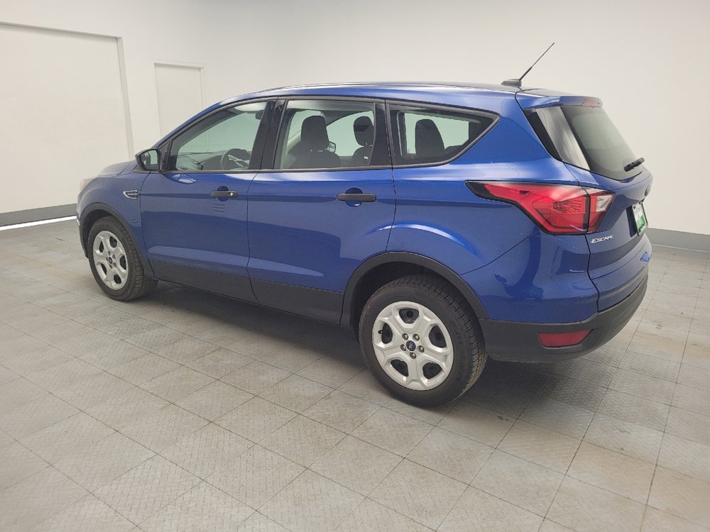 Used 2019 Ford Escape S image 3