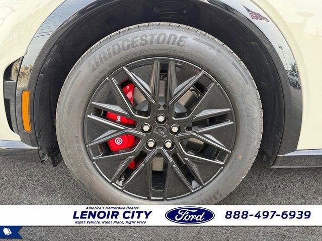 Used 2025 Ford Mustang Mach-E Premium w/ Sport Appearance Package AWD/4WD image 9