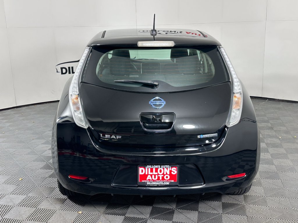 Used 2017 Nissan Leaf S FWD image 5