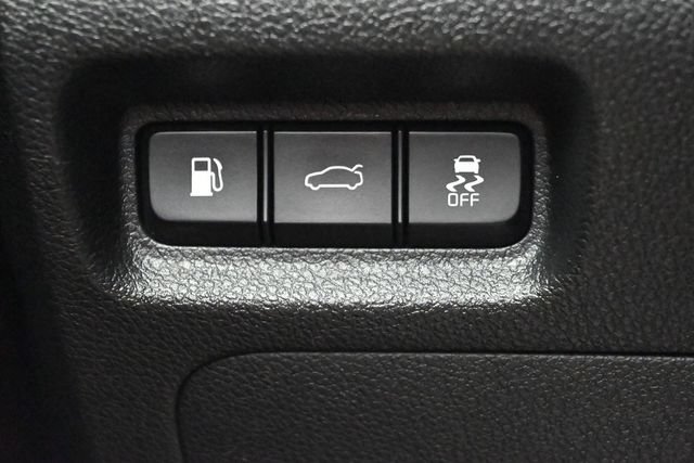 Used 2018 Kia Optima S FWD image 23