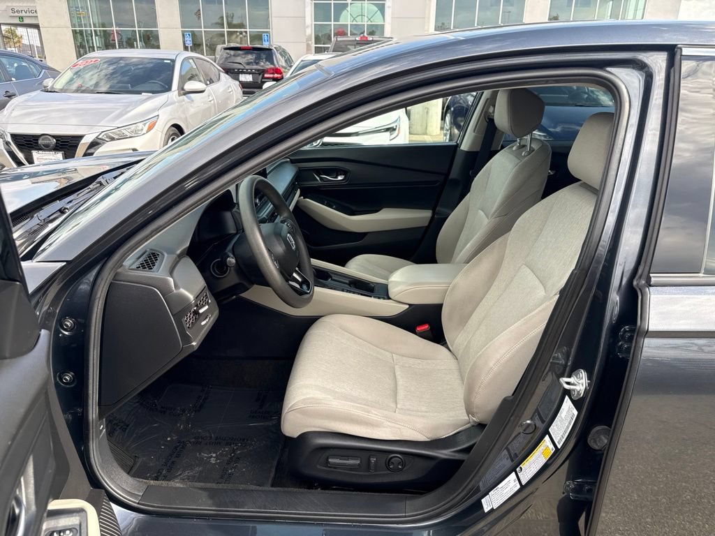 Used 2024 Honda Accord EX image 23