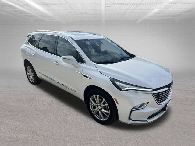 Used 2022 Buick Enclave Premium w/ Experience Buick Package AWD/4WD image 7