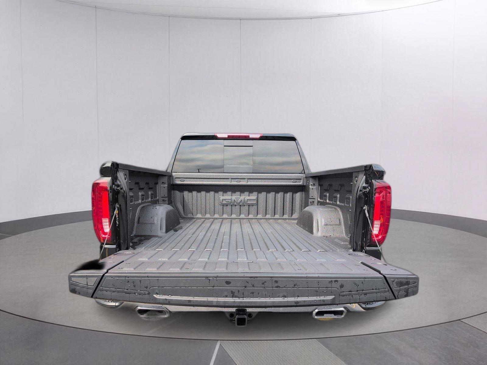 New 2026 GMC Sierra 1500 SLT w/ SLT Premium Plus Package AWD/4WD image 5