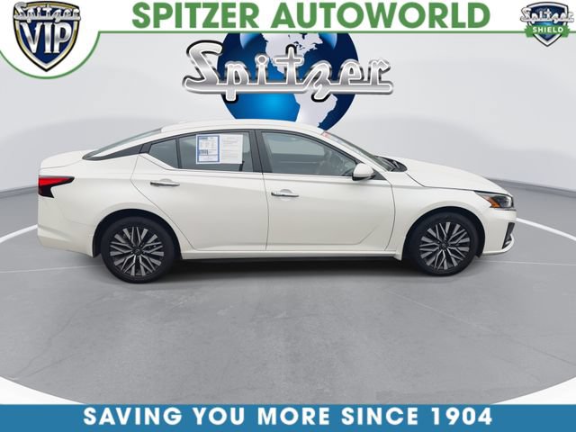 Used 2023 Nissan Altima 2.5 SV AWD/4WD image 10
