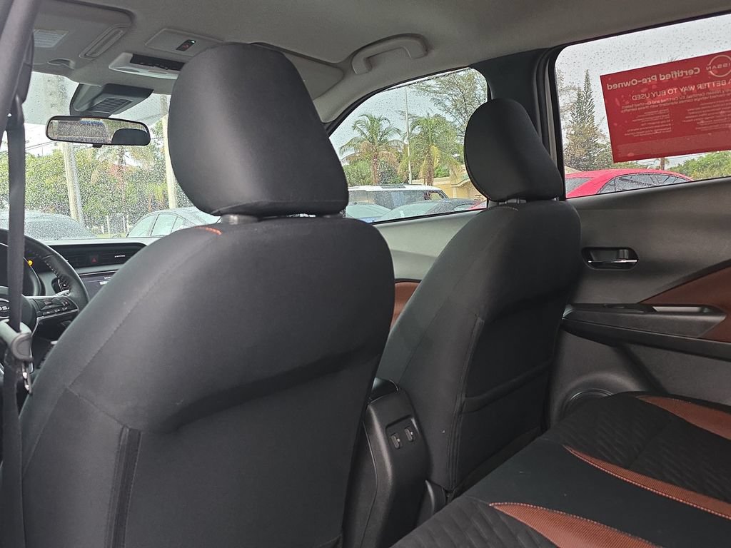 Certified 2024 Nissan Kicks SR FWD image 18