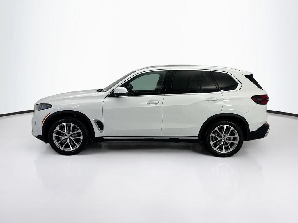 Used 2026 BMW X5 sDrive40i w/ Parking Assistance Package RWD image 8