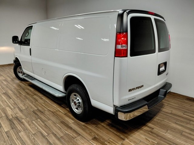 Used 2024 GMC Savana 2500 w/ Driver Convenience Package image 16