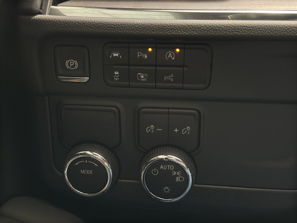 New 2025 Chevrolet Tahoe LS image 25