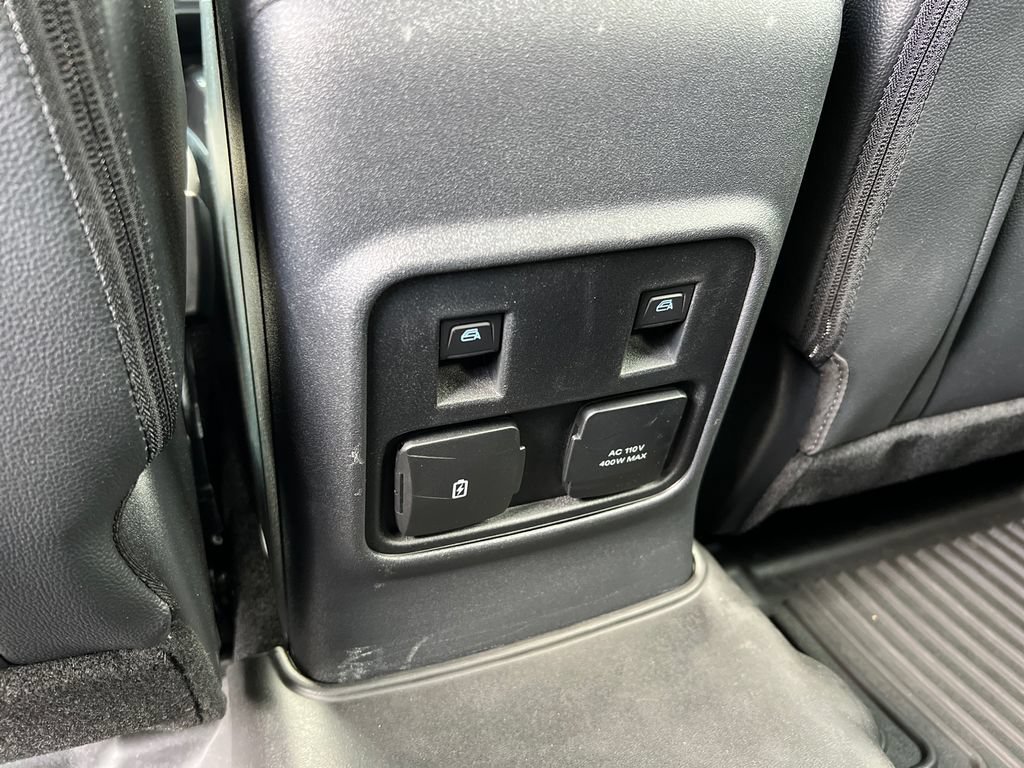 Used 2024 Ford Bronco Wildtrak AWD/4WD image 19