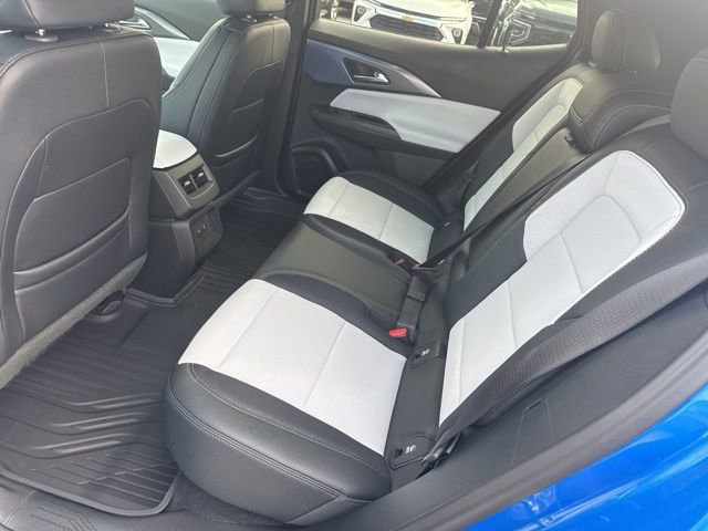 New 2025 Chevrolet Equinox EV LT w/ Convenience Package II FWD image 22