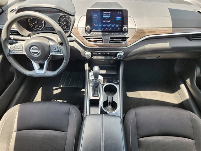 Used 2024 Nissan Altima 2.5 SV image 27