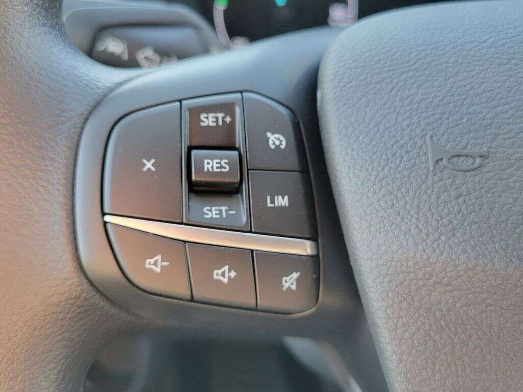 Used 2023 Ford E-Transit Medium Roof w/ Interior Upgrade Package image 26