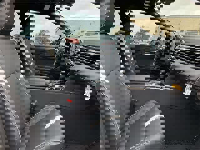 Certified 2025 Toyota Camry SE image 17