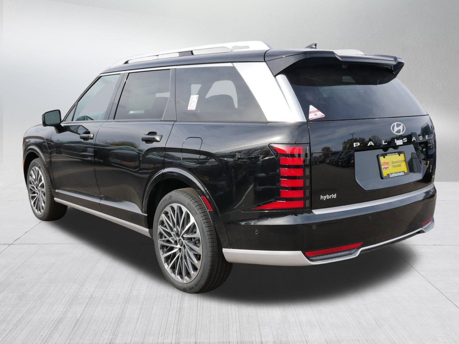 New 2026 Hyundai Palisade Calligraphy image 3