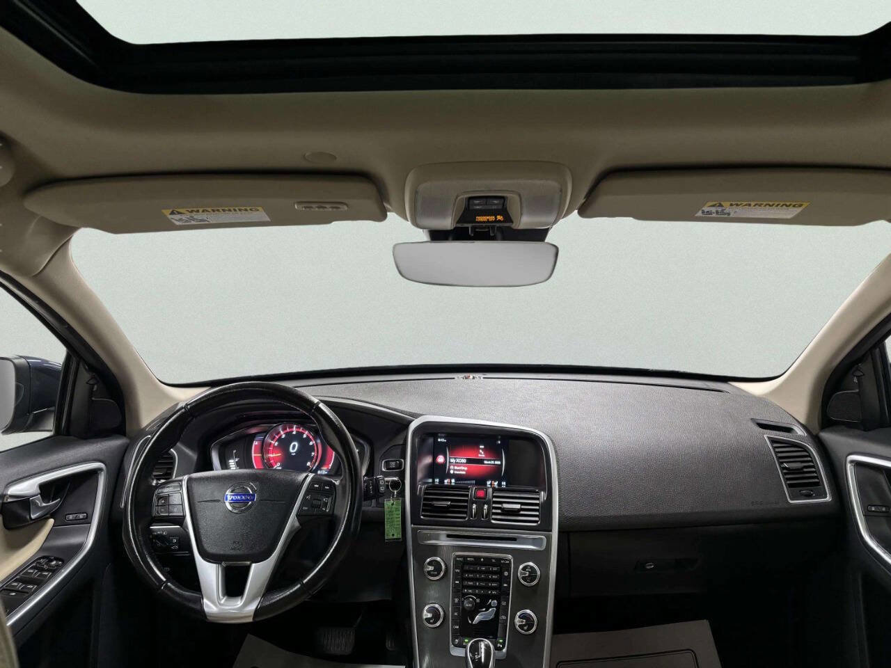 Used 2016 Volvo XC60 T6 w/ Proximity Package AWD/4WD image 23