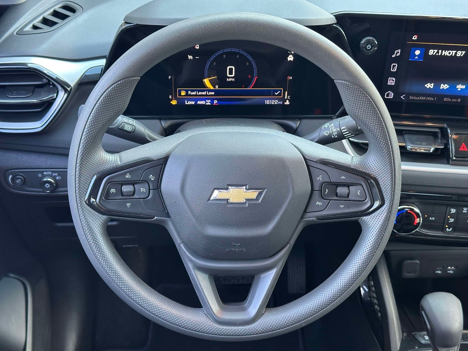 Used 2026 Chevrolet TrailBlazer LT AWD/4WD image 11