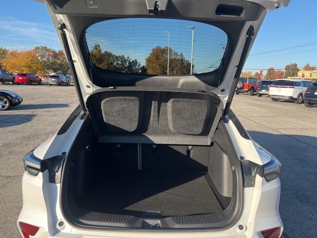 Certified 2025 Buick Envista Avenir image 21