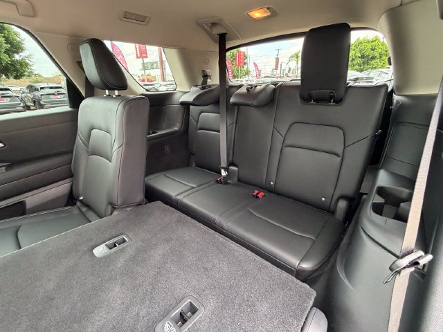 Certified 2026 Nissan Pathfinder SL FWD image 34