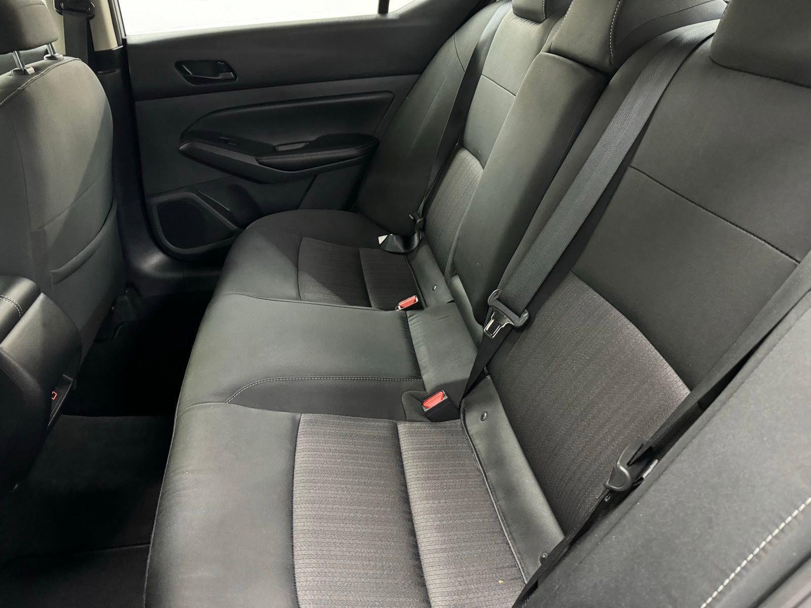 Used 2024 Nissan Altima 2.5 SV image 13