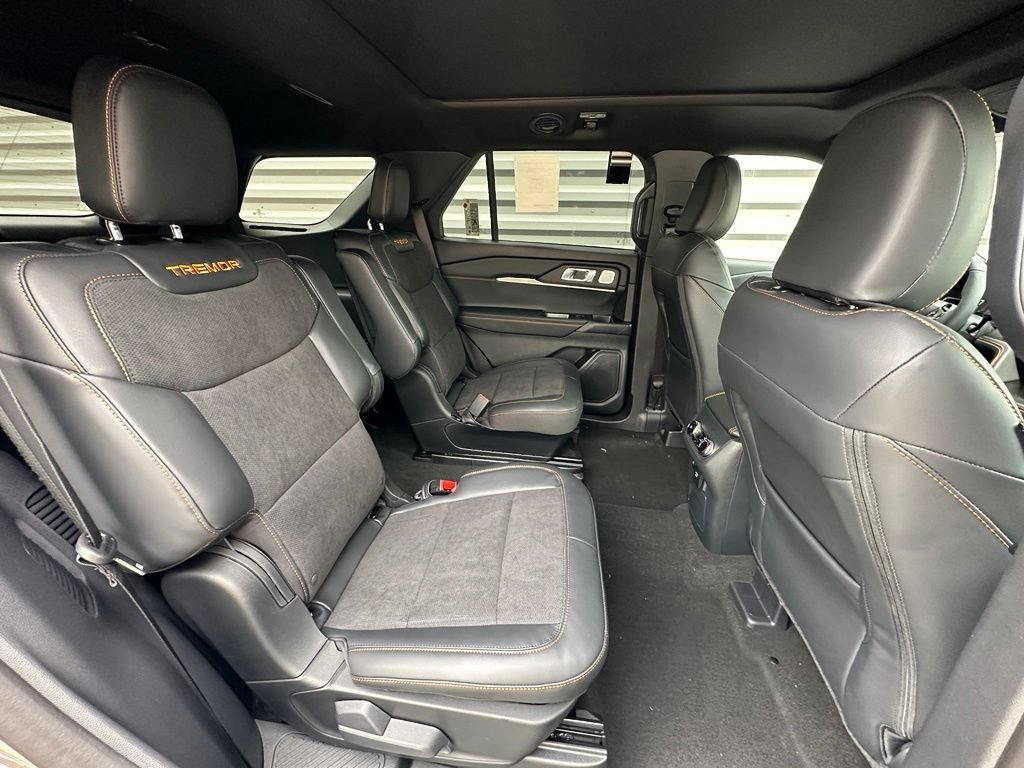 New 2026 Ford Explorer Tremor w/ Tremor Ultimate Package AWD/4WD image 25