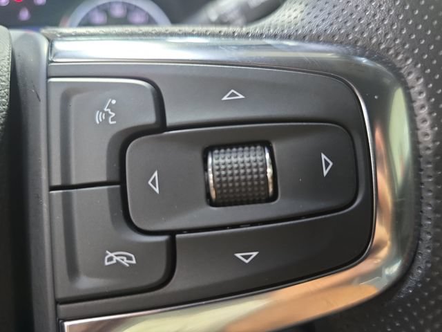 New 2025 Chevrolet Blazer LT w/ Convenience Package FWD image 21