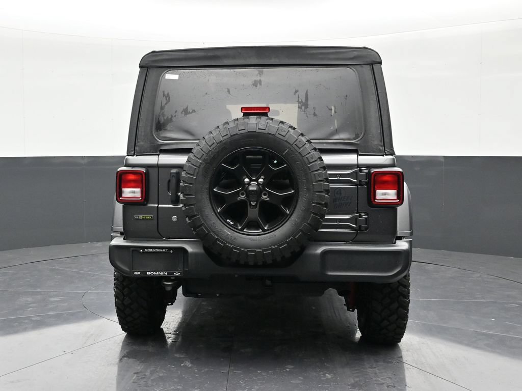 Used 2022 Jeep Wrangler Unlimited Sport AWD/4WD image 2
